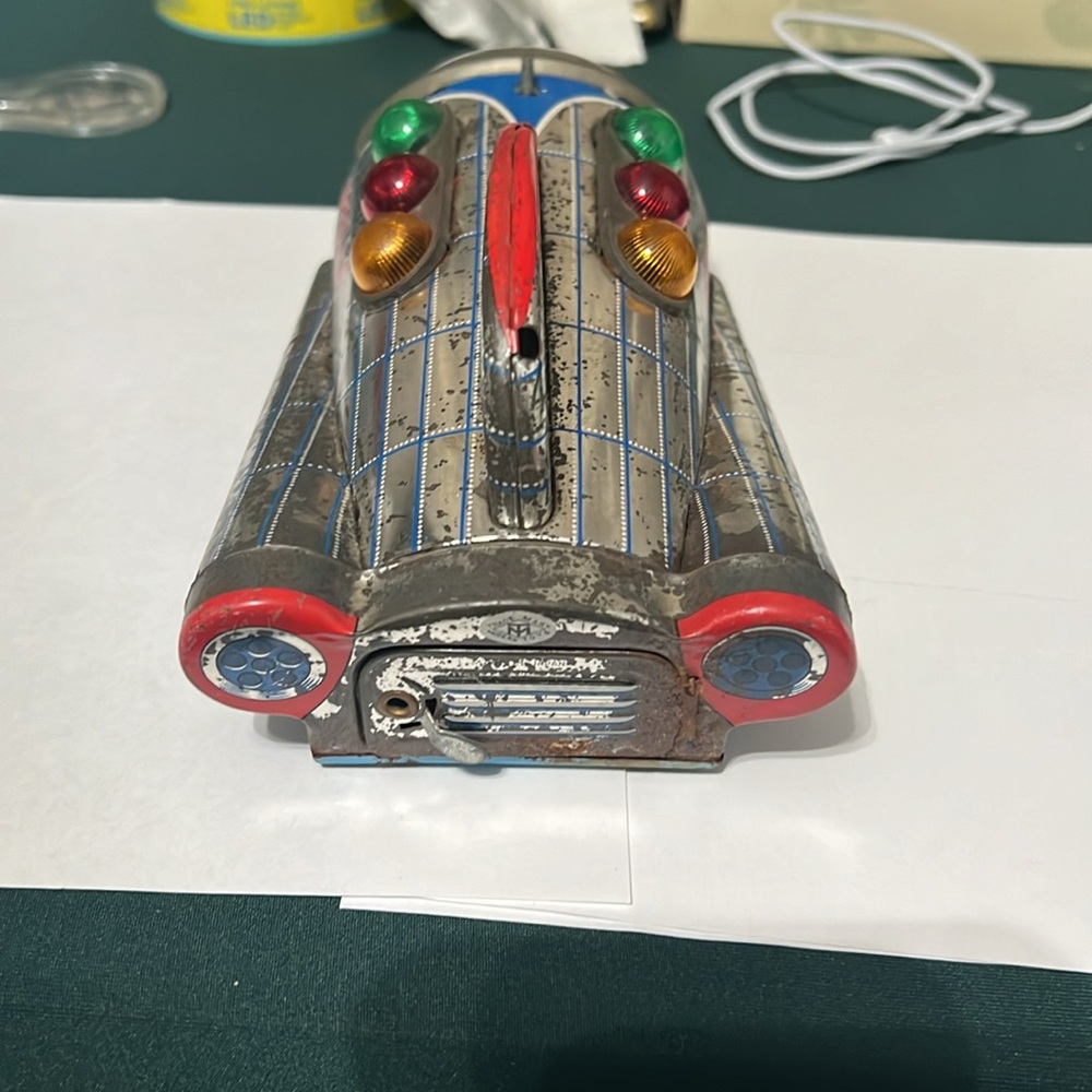 Vintage 1960’s NASA Spaceship - Picture 3 of 7